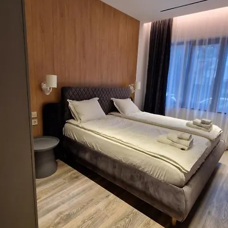 Fs Varna Central Deluxe 2-Bedroom Suite Near Sea Garden 公寓 瓦爾納