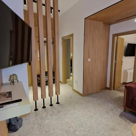 Fs Varna Central Deluxe 2-Bedroom Suite Near Sea Garden 瓦爾納