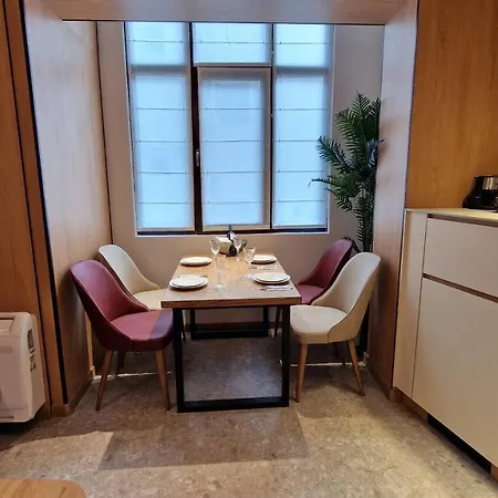 Apartment Fs - Wonderful In The Center Of