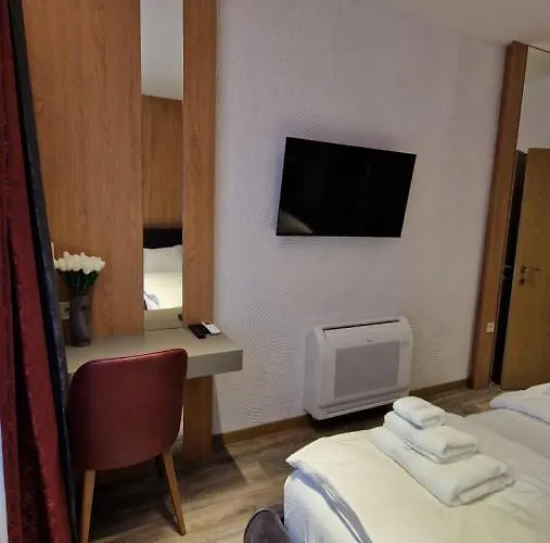 Fs - Family In The Center Of * Varna